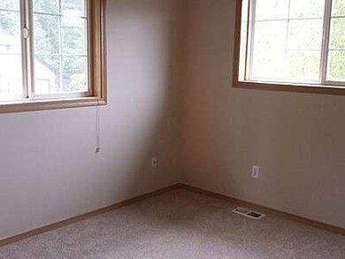 26549 Fox Hill Dr N, Stanwood, WA 98292 - photo 3