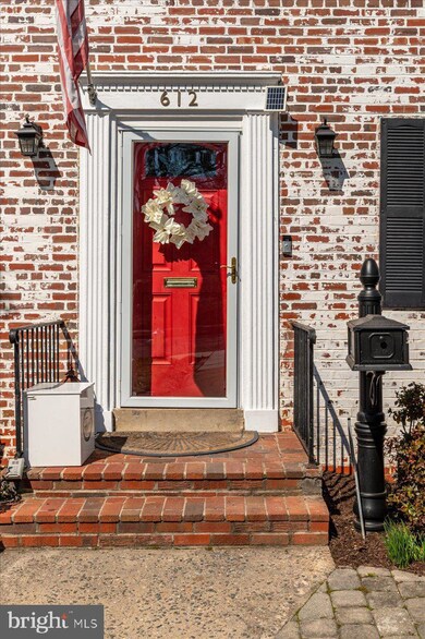 612 Melrose St, Alexandria, VA 22302 - photo 5