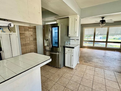 3042 Perry Ave SW, Wyoming, MI 49519 - photo 5