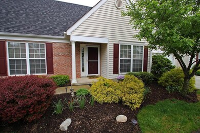 8705 Lazelle Commons (4)
