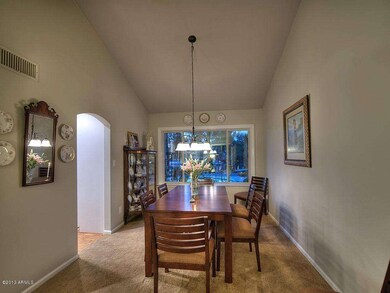 007_Dining Room