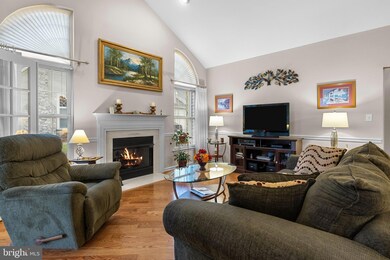 240 Sugarberry Ln unit V101, Langhorne, PA 19047 - photo 4