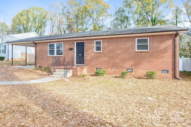 509 Frank Dr, Charlotte, NC 28215 - photo 2