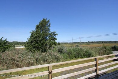 351-642103 View From Deck (19)