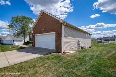 230 Royal Birkdale Ct, Vine Grove, KY 40175 - photo 4