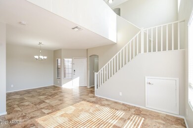 004-photo-living-room-9524630