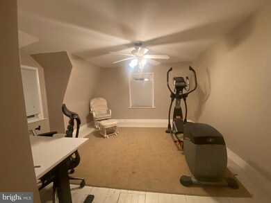 826 Clifford Ave, Ardmore, PA 19003 - photo 5