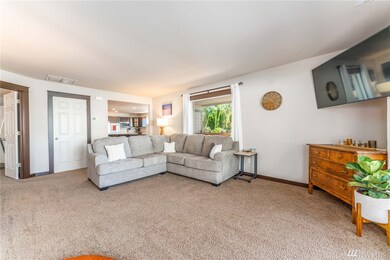 1768 3rd St NE, East Wenatchee, WA 98802 - photo 4