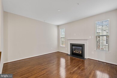 23226 Roberts Tavern Dr, Clarksburg, MD 20871 - photo 5