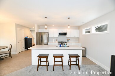 7904 Greendale Dr SE-06
