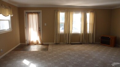 516 W King St, Garrett, IN 46738 - photo 3