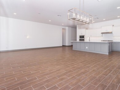 006_Bright and Open Floorplan
