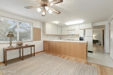 Dining Room/Kitchen