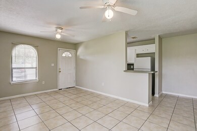 330 6th St, Hempstead, TX 77445 - photo 4
