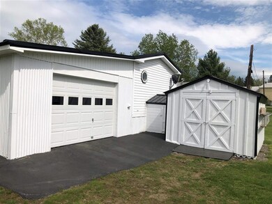 19 Cockburne Ln, Colebrook, NH 03576 - photo 3