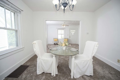 1308 E University St, Springfield, MO 65804 - photo 5