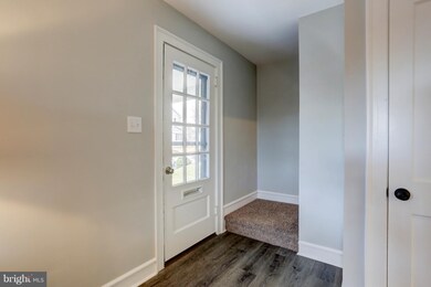 54 Union Ave, New Holland, PA 17557 - photo 4