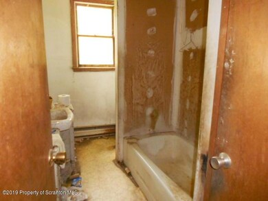 657 Bethany Turnpike, Honesdale, PA 18431 - photo 5