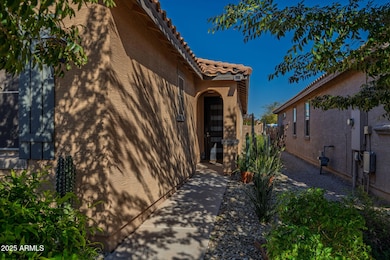 40998 W Tamara Ln, Maricopa, AZ 85138 - photo 4