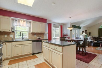 Kitchen 2