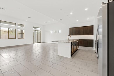 14699 N Blue Juniper Ln, Marana, AZ 85658 - photo 4