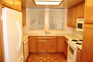 1901 Mckinney Way unit 16-C, Seal Beach, CA 90740 - photo 7