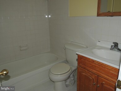 9463 Fairfax Blvd unit 101, Fairfax, VA 22031 - photo 7