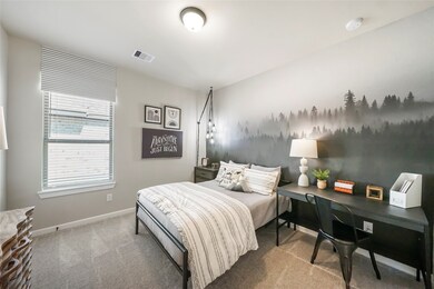 Photos are REPRESENTATIVE of the home /floor plan