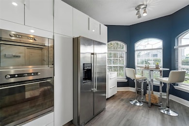 4333 Waterside Pointe Cir, Orlando, FL 32829 - photo 2