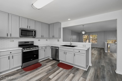 416 Conservatory Ln, Aurora, IL 60502 - photo 6