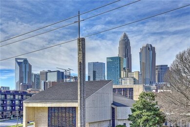 Amazing Uptown Skyline View!!