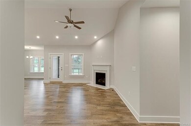 119 Woodger Cir, Louisa, VA 23093 - photo 3