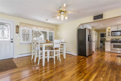 58 Robinhood Rd, Nashua, NH 03062 - photo 5