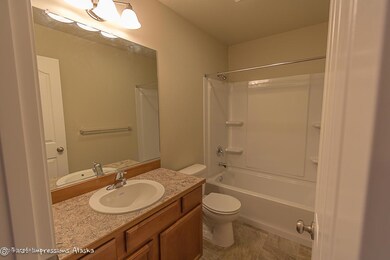 Downstairs Bath w/Upgraded Vinyl