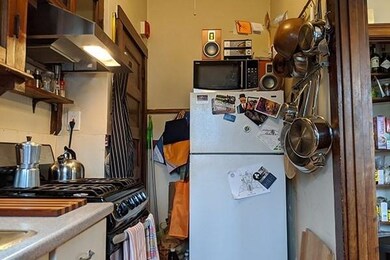 19 Pleasant St unit 3, Cambridge, MA 02139 - photo 6