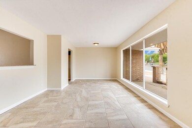 1605 Lomaland Dr, El Paso, TX 79935 - photo 2