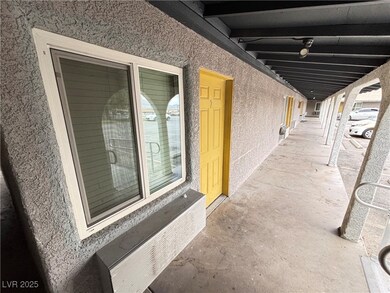 311 N 16th St unit 7, Las Vegas, NV 89101 - photo 3