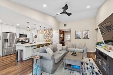 3130 Eugene Ln, Aurora, IL 60504 - photo 6