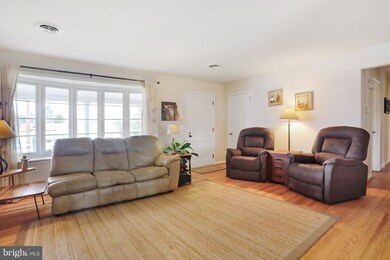 16635 Longstreet Dr, Williamsport, MD 21795 - photo 4