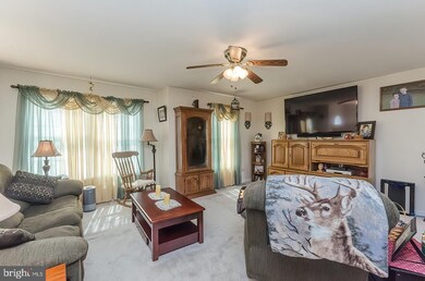 58 Sonya Ln, Bunker Hill, WV 25413 - photo 3