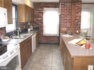 319 N Main St, Souderton, PA 18964 - photo 3