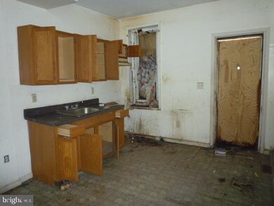 1626 E Lanvale St, Baltimore, MD 21213 - photo 6