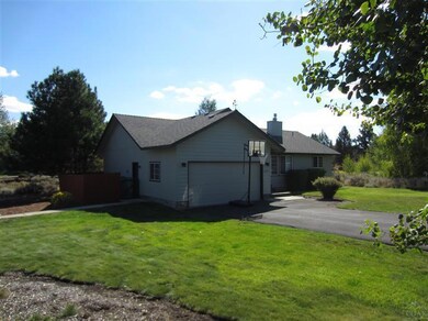 unlisted-address, Bend, OR 97703 - photo 2