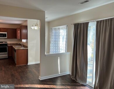 12209 Kings Arrow St, Bowie, MD 20721 - photo 5