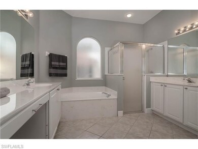 6159 Ashwood Ln, Naples, FL 34110 - photo 4