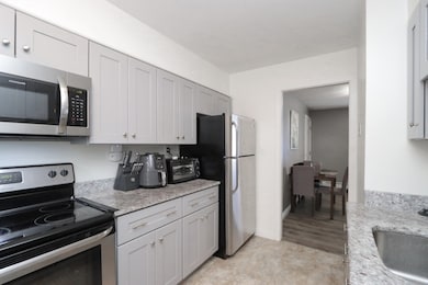 29 Meadowlark Ln, Chicopee, MA 01022 - photo 3