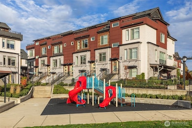 960 6th Walk NE, Issaquah, WA 98029 - photo 2