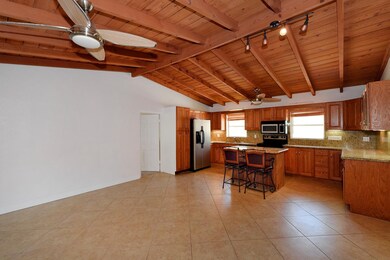 Dining & Kitchen Area