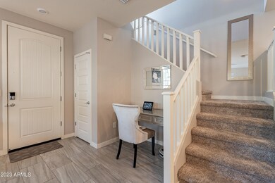 Entry/Foyer
