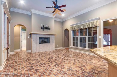 Living Room 4